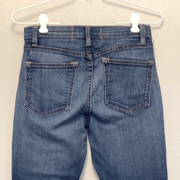 Free People Size 26 Medium Wash, High-rise Skinny Jeans: 4902 - Picture 5 of 9